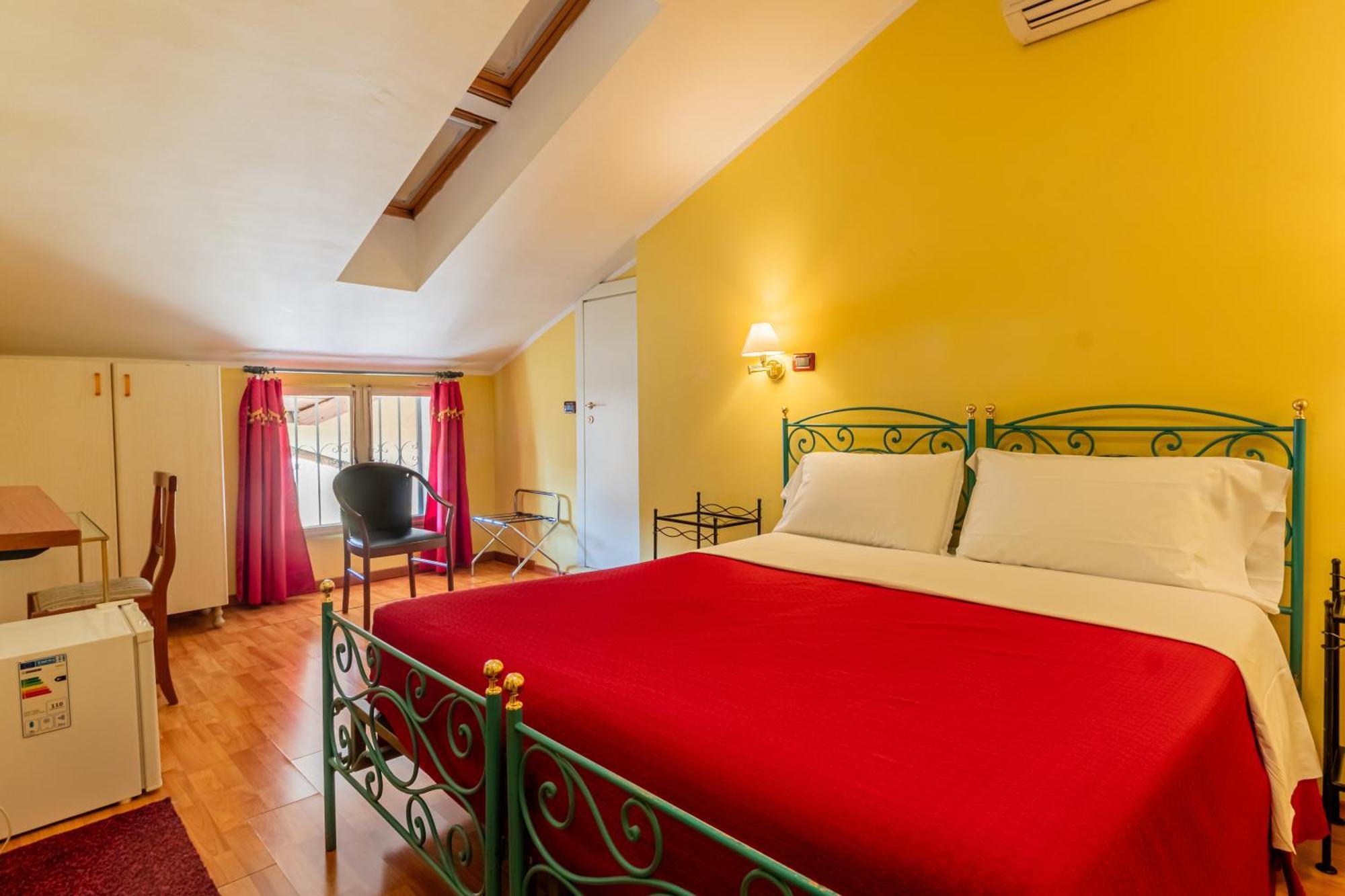 Principi D'acaja Hotel 3*